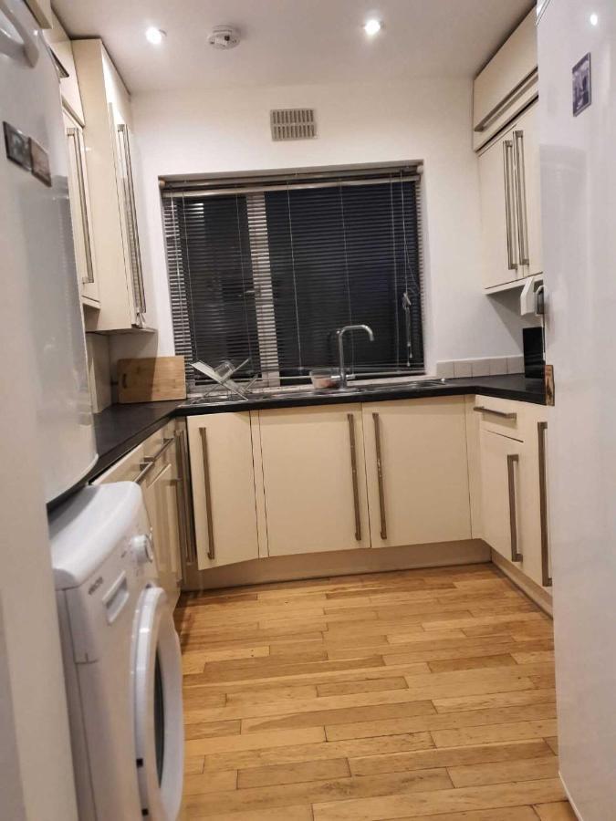 Comfortable&Quiet double bed room Edgware Extérieur photo