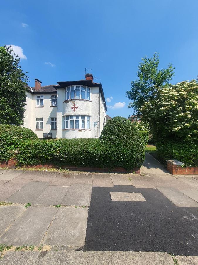 Comfortable&Quiet double bed room Edgware Extérieur photo