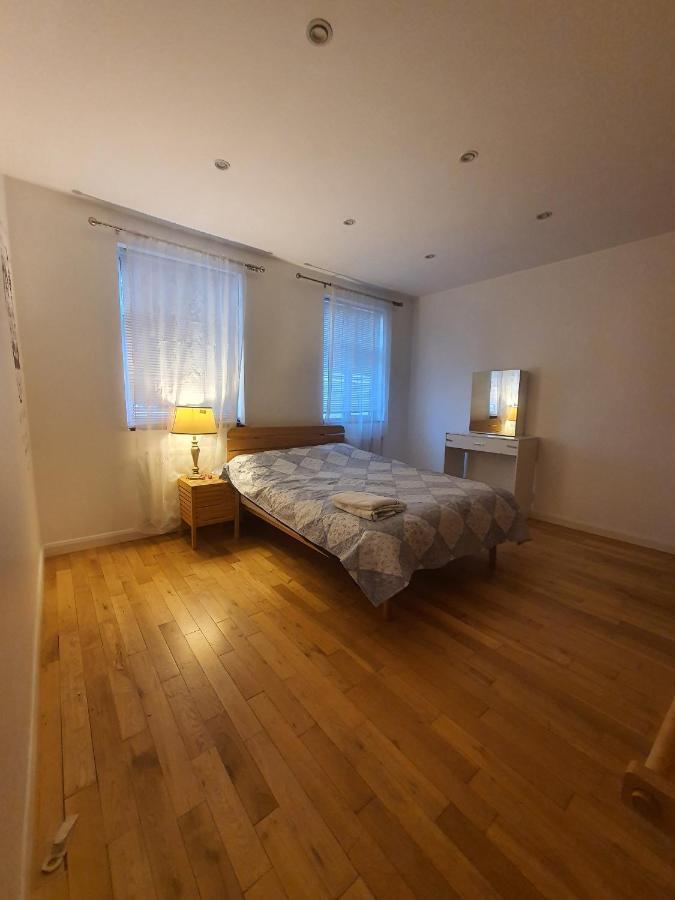 Comfortable&Quiet double bed room Edgware Extérieur photo